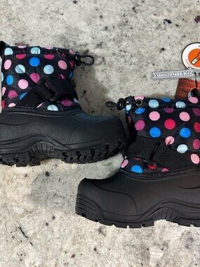 Northside Toddler Boots size 6 NIB